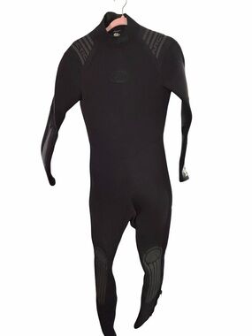 BARE ARCTIC MENS 7MM FULL WETSUIT Size Medium - Pre-Loved Performance Swim